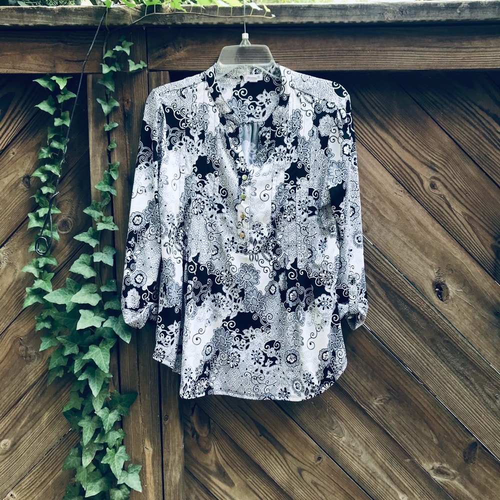 Westport Black and White Floral Blouse